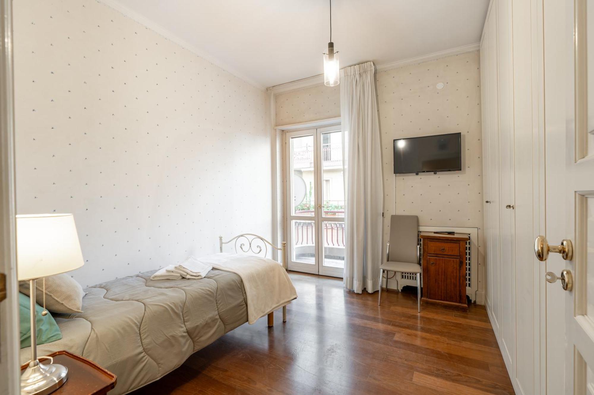 B&B Frida Suite Home Trani Exterior photo
