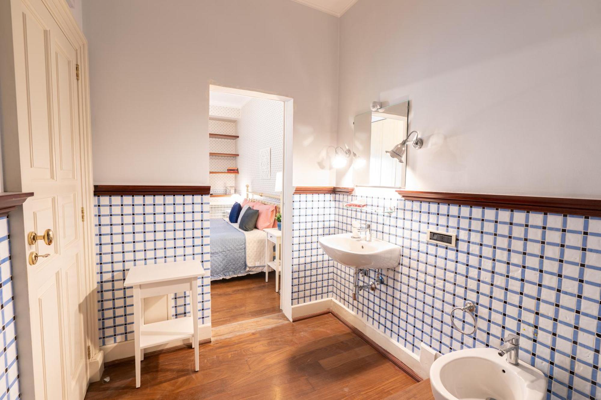 B&B Frida Suite Home Trani Exterior photo