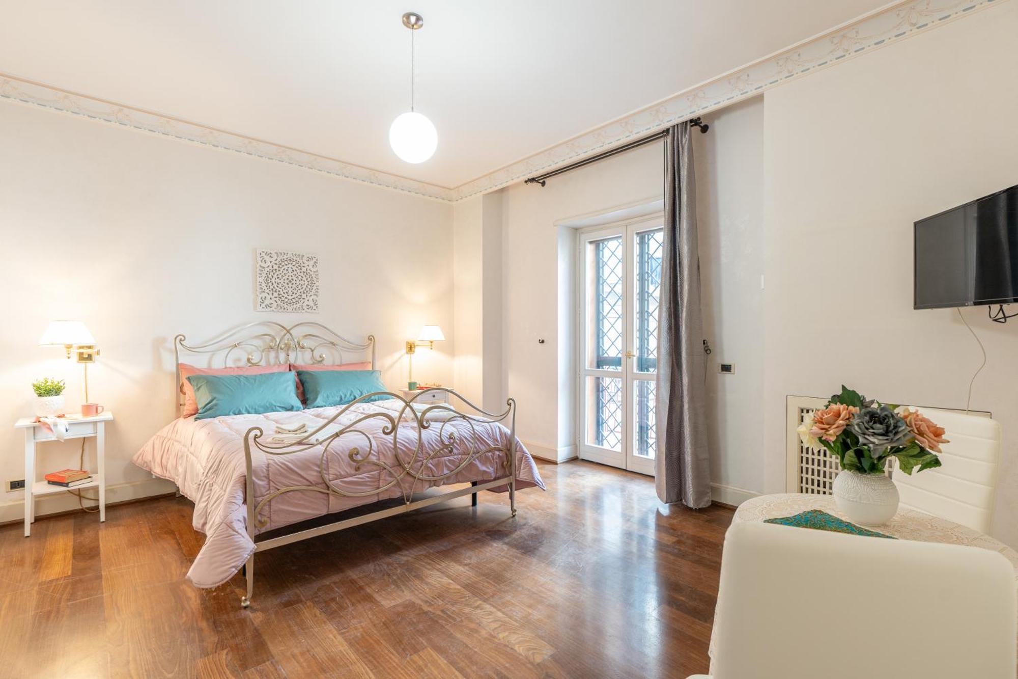 B&B Frida Suite Home Trani Exterior photo
